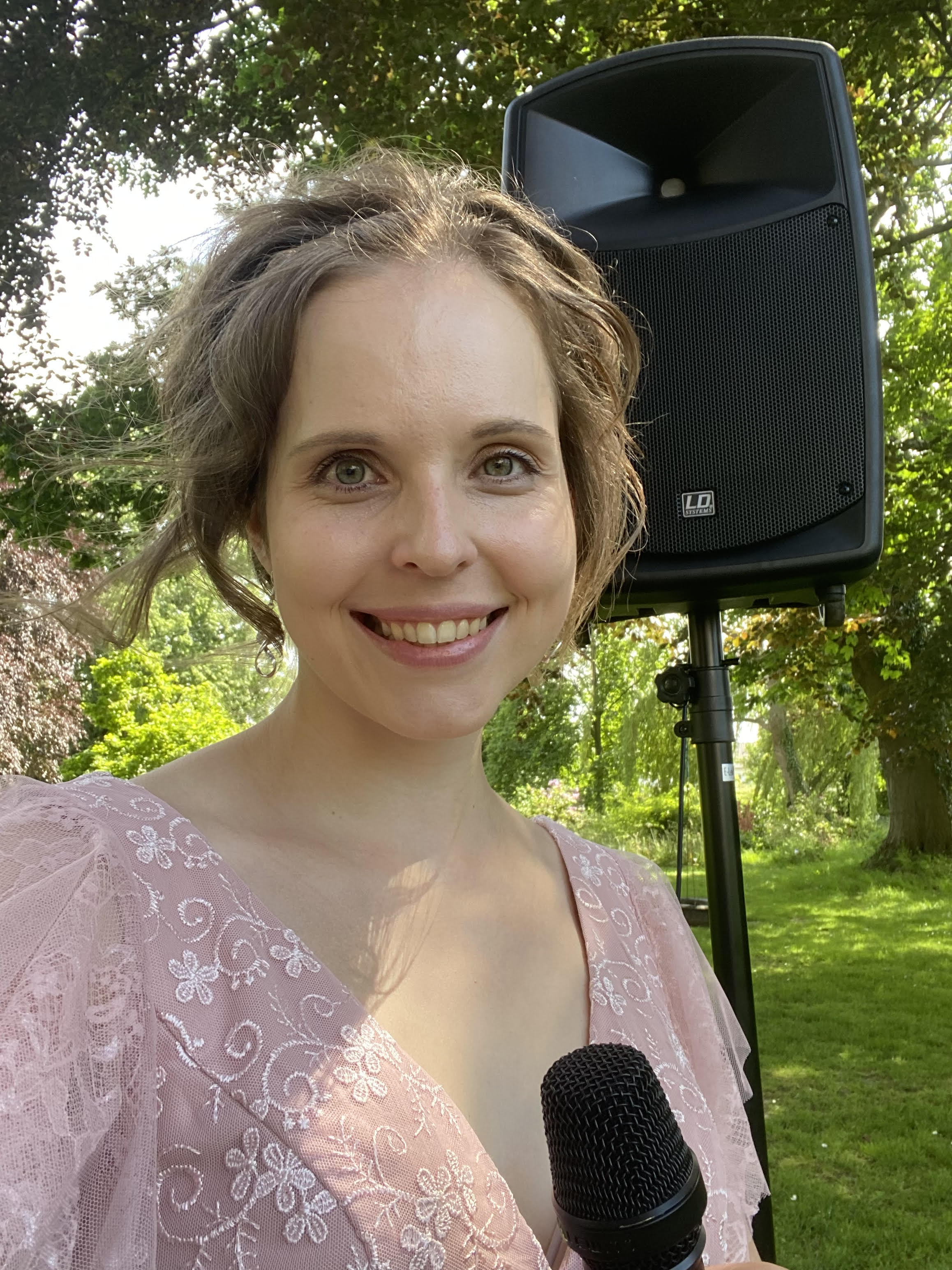Bild der Hochzeitssängerin